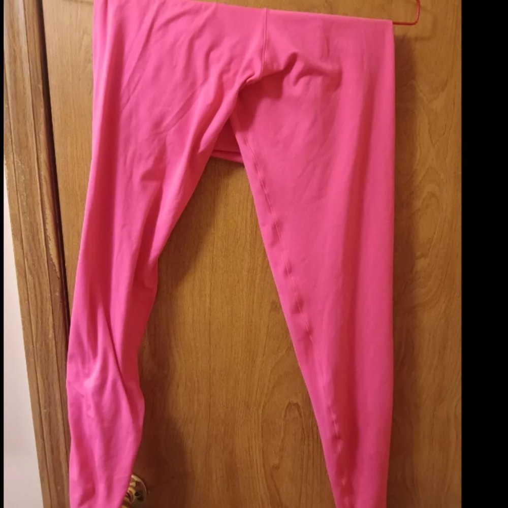 pink leggings